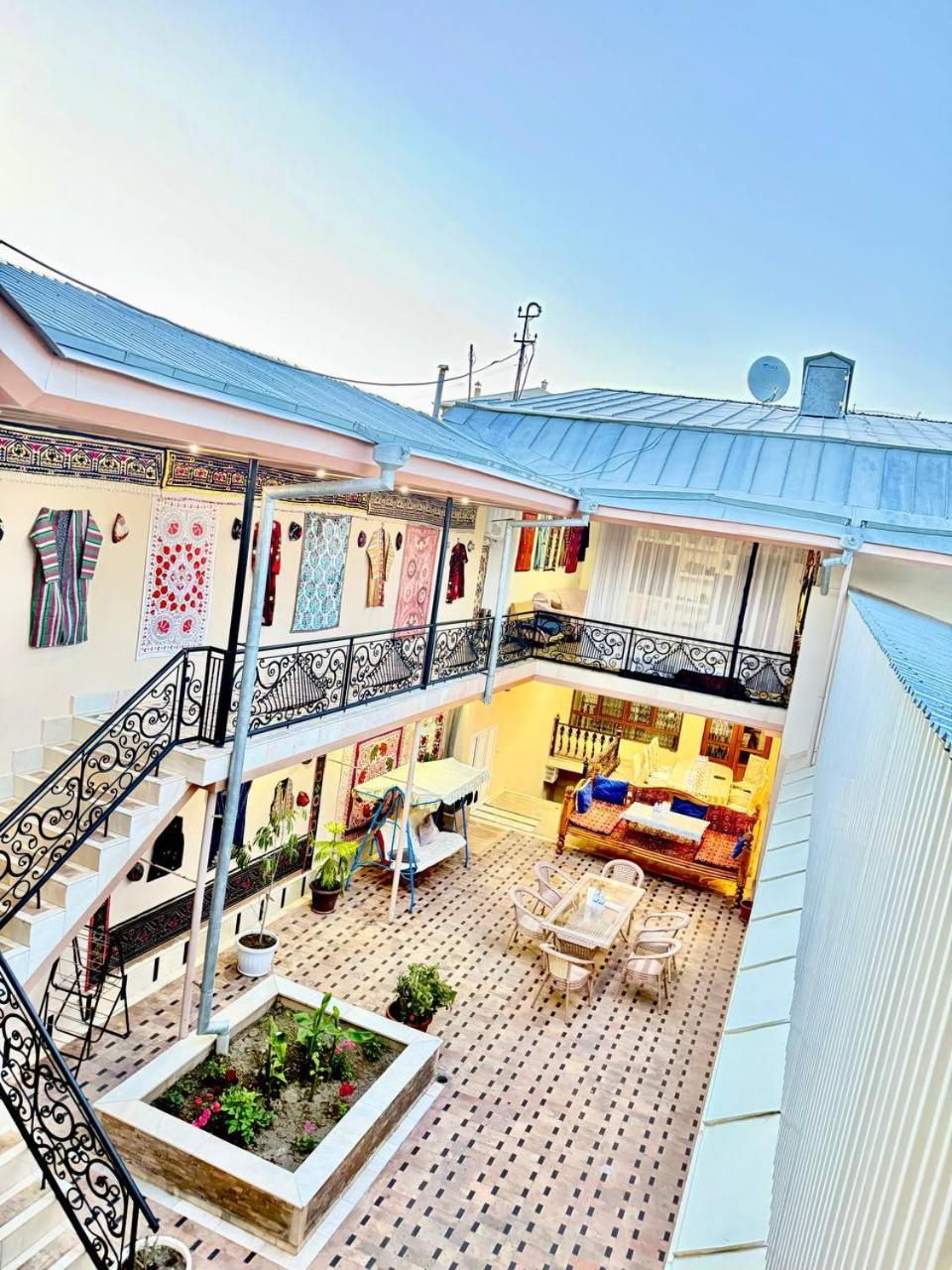 Yusuf Gold House Hotell Samarkand Exteriör bild